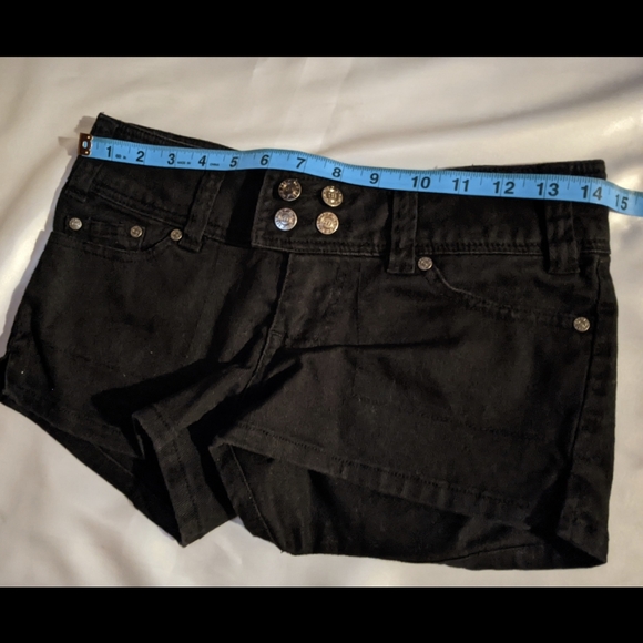Deb Jeans women's/juniors size 3 black shorts - Picture 8 of 12